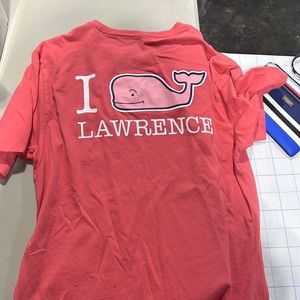 Vineyard vines tee